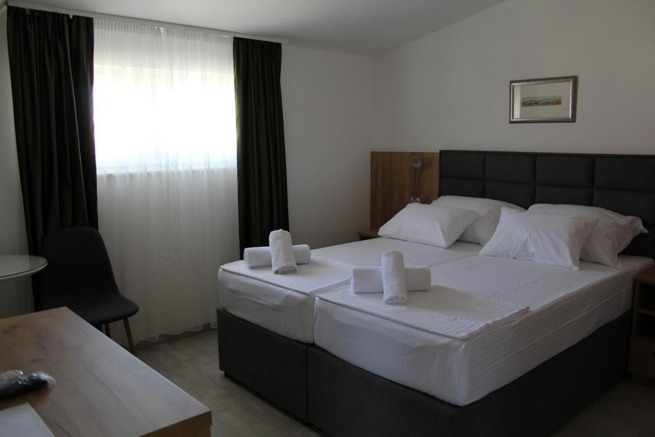 Royal Apartmani Banja Luka Ngoại thất bức ảnh